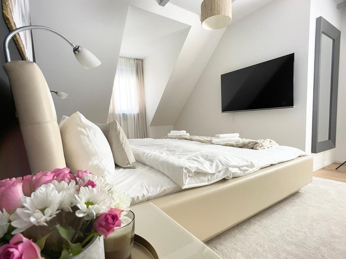 M-Style 04 Apartment Mit Balkon Und Gasgrill, 24H Self-Check-In, Free Parking, Netflix Nuremberg Ngoại thất bức ảnh