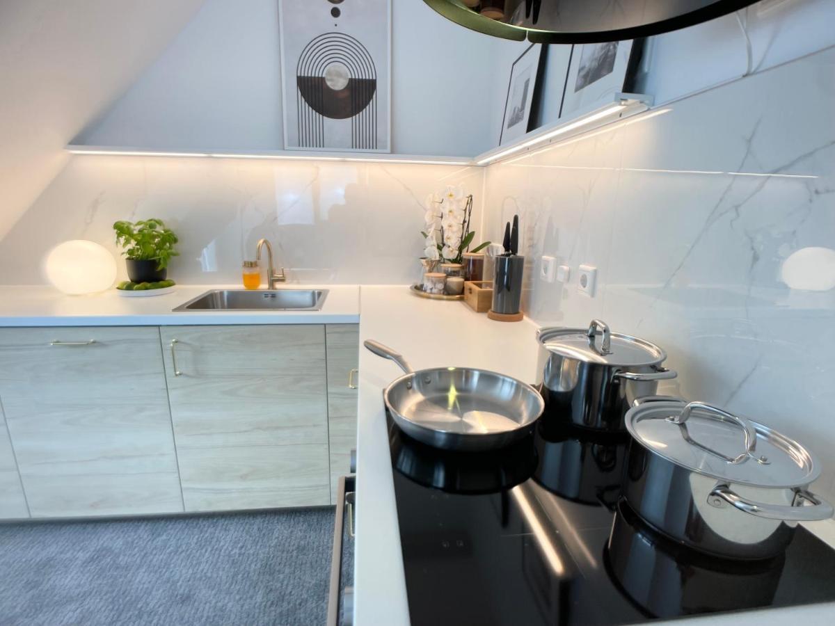 M-Style 04 Apartment Mit Balkon Und Gasgrill, 24H Self-Check-In, Free Parking, Netflix Nuremberg Ngoại thất bức ảnh